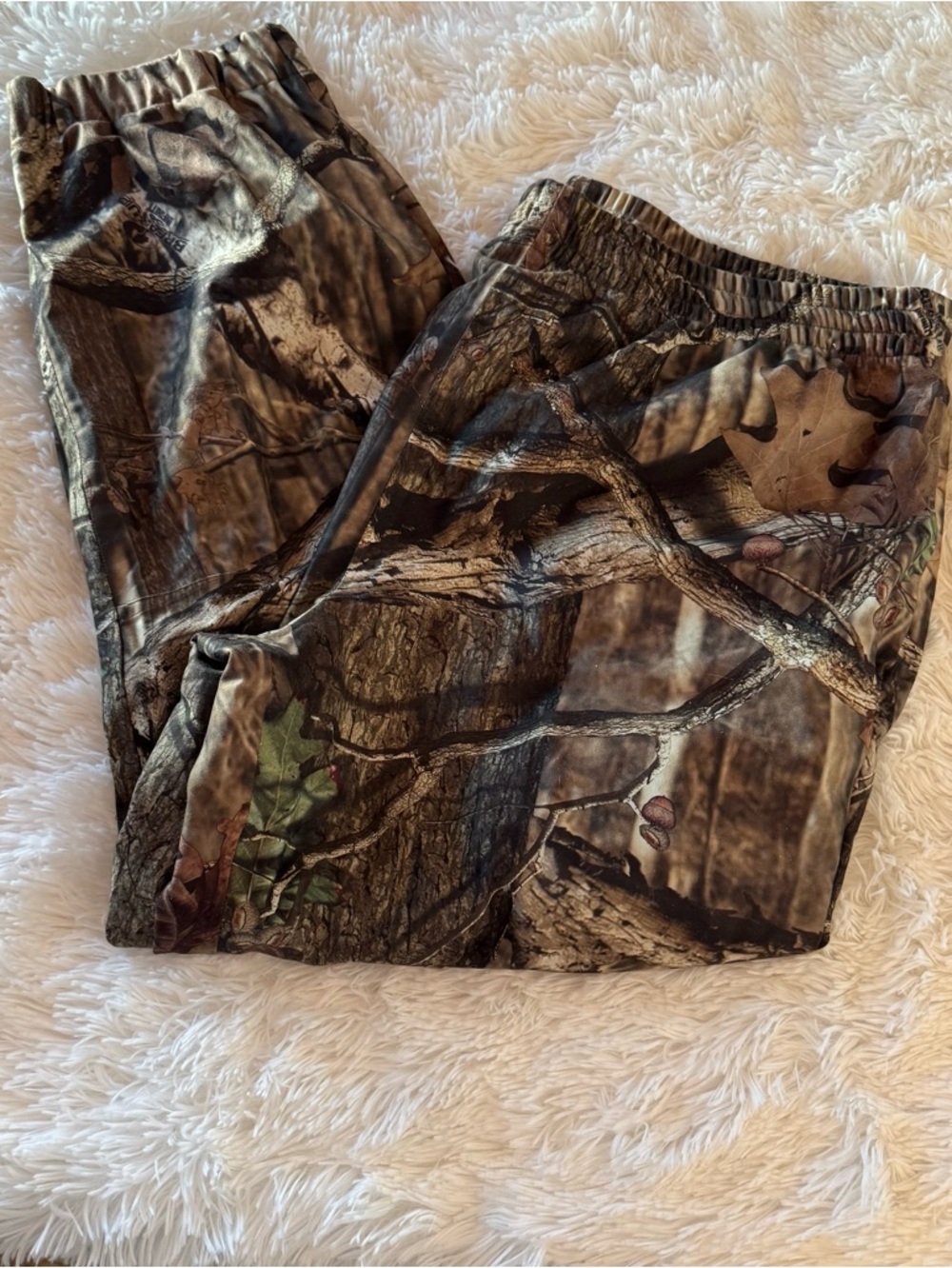Rustic Ridge Camo Cargo Pants, Large